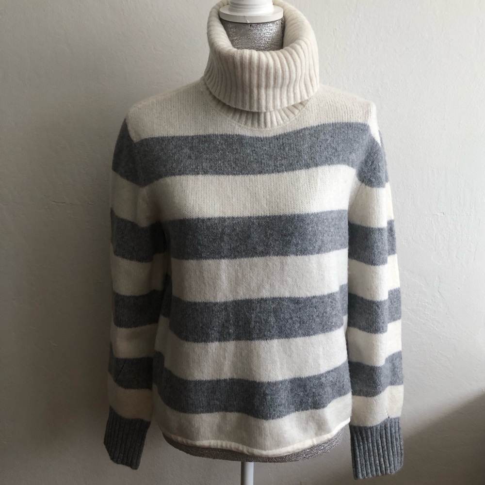 Calvin Klein Jeans Gray and Cream Knit